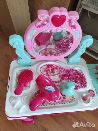 Детский туалетный столик-трансформер