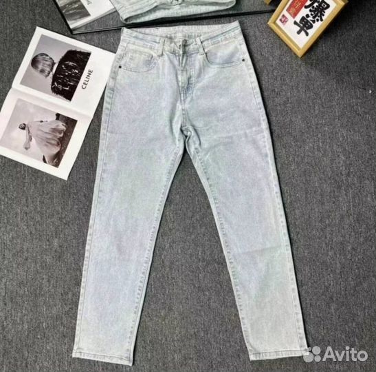 Джинсы Evisu голубые