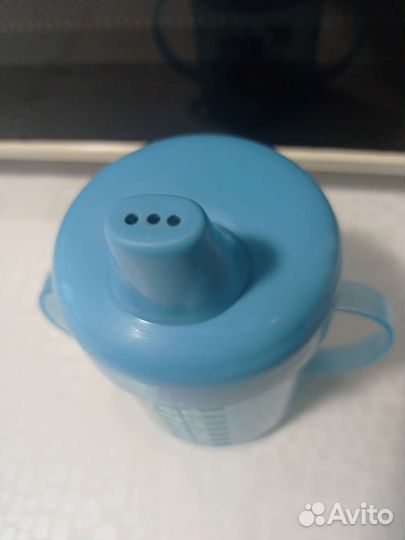 Поильник отдам