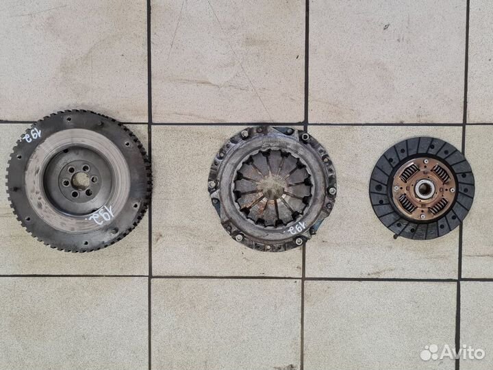 Маховик корзина диск сцепления Lifan Breez