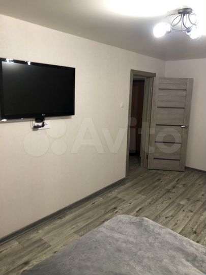 1-к. квартира, 33 м², 1/9 эт.