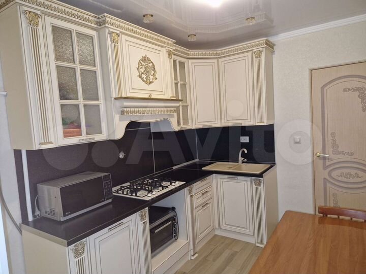 3-к. квартира, 58,4 м², 2/5 эт.