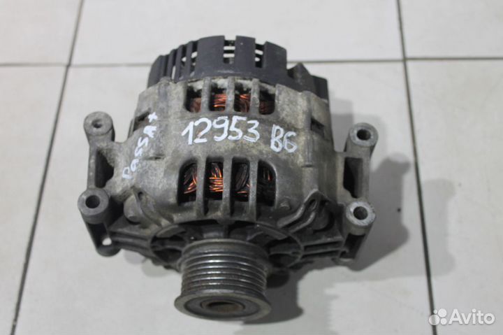 Генератор VW Passat B6 2005-2010 06D903016A