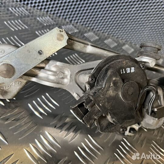 Трапеция стеклоочистителей Hyundai Solaris