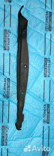 Защита крыла Лексус LS передняя правая 2006-2012