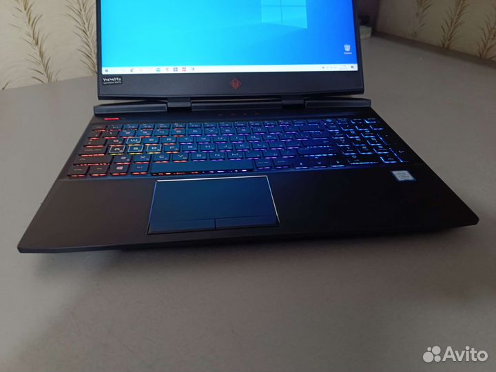 Hp- 15.6 ips 144hz, i5, rtx2060 6gb, 10gb, Ssd+1tb