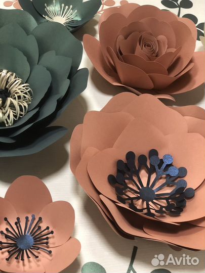 Цветы бумажные на стену