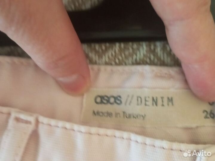 Джинсы розовые широкие