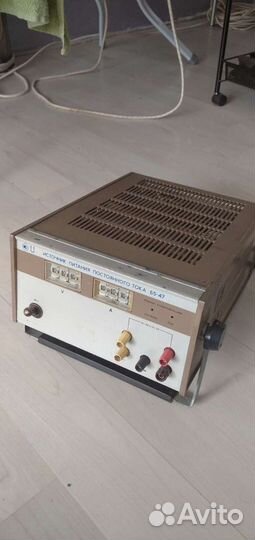 Источник питания постоянного тока Б5-47