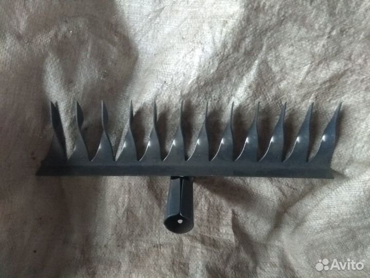 Колёса к хоз.тележкам, черенок д/швабры, грабли