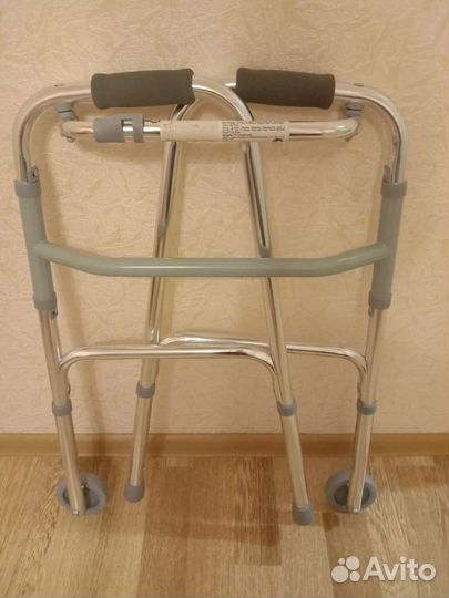 Ходунки для взрослых и костыли