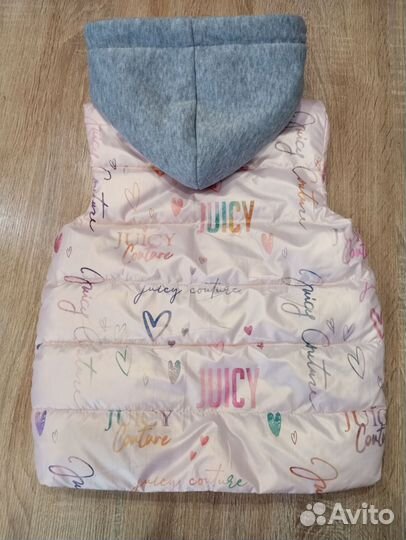 Жилетка с капюшоном для девочки новая