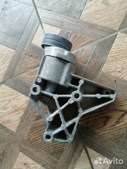 Ролик натяжной Volkswagen Polo 5 1.6