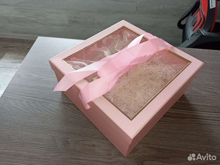 Коробка для подарка