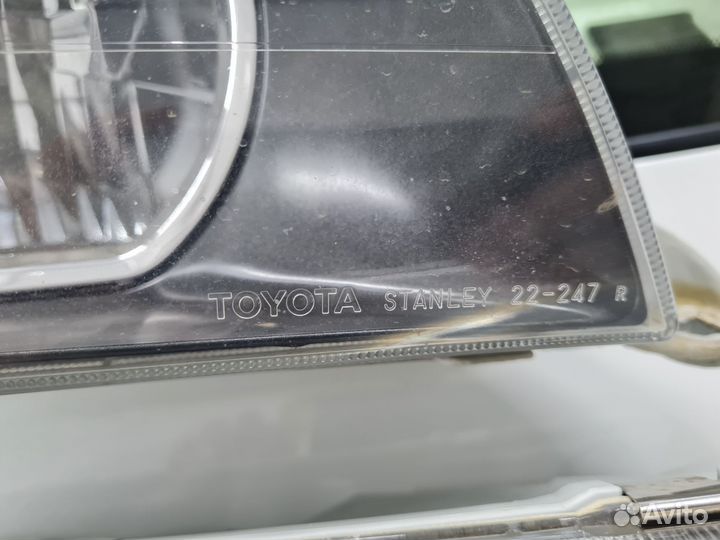 Фары Toyota Chaser GX100 JZX100 Оригинал