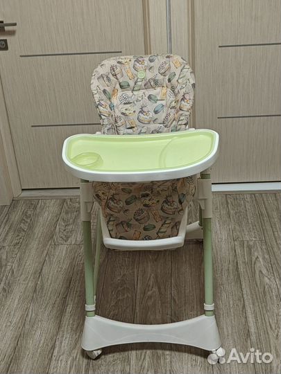 Стульчик для кормления babyton