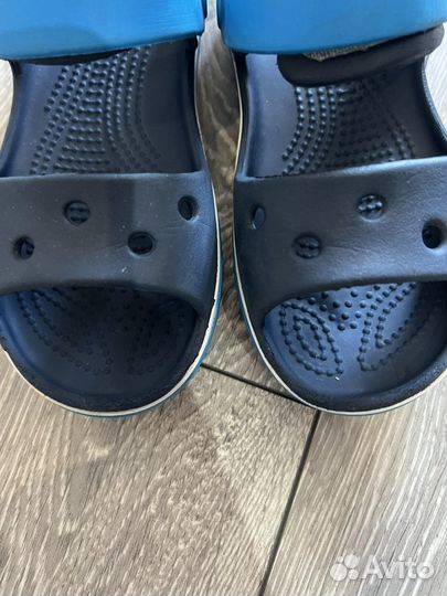 Сандалии crocs c11