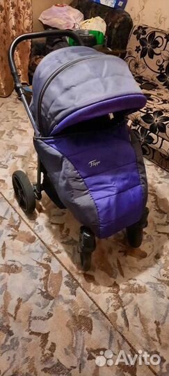 Коляска прогулочная