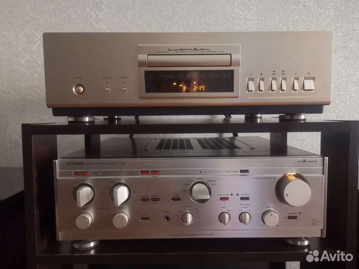 Музыкальный центр