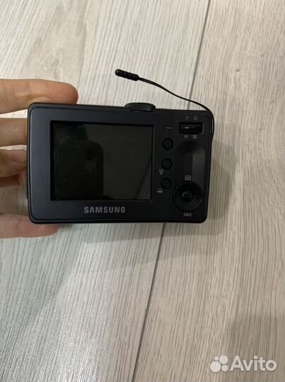 Компактный фотоаппарат