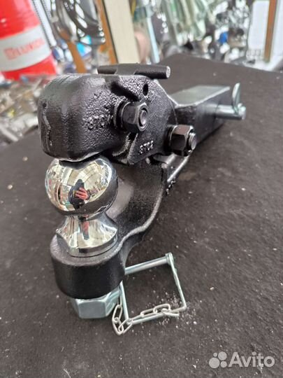 Вставка Фаркоп под Америку универсальный