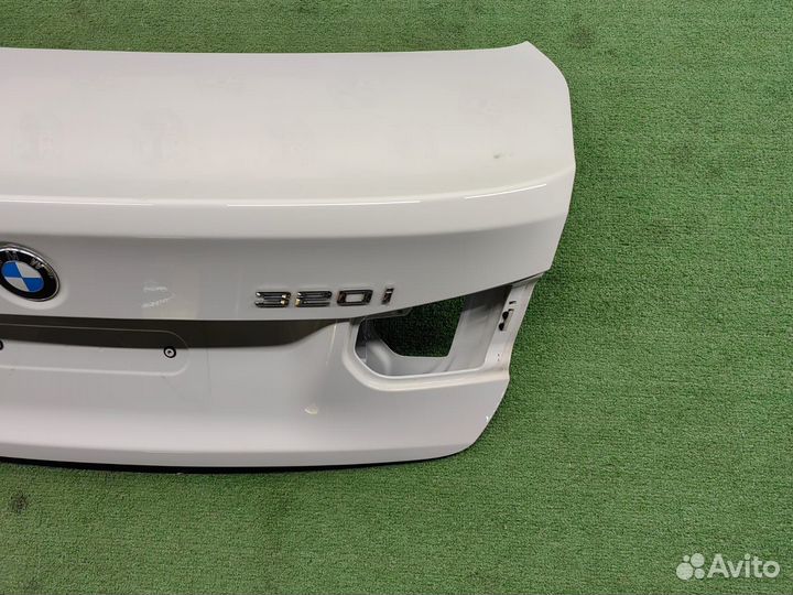 Крышка багажника Bmw F30