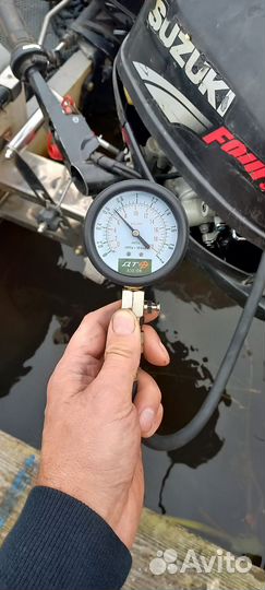 Suzuki df 2.5