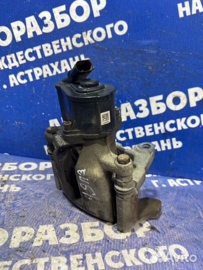 Задний правый суппорт Volkswagen Passat Cc седан