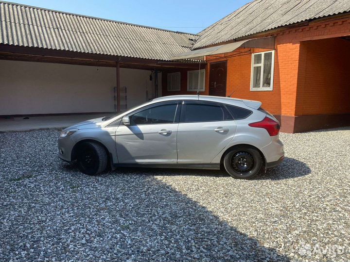Сиденья на ford 3 2011
