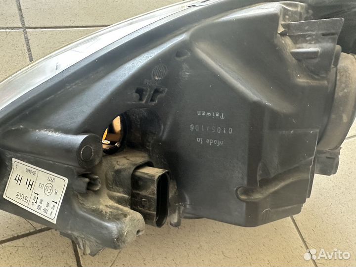 Фара правая Форд Фокус 2 Ford Focus 2