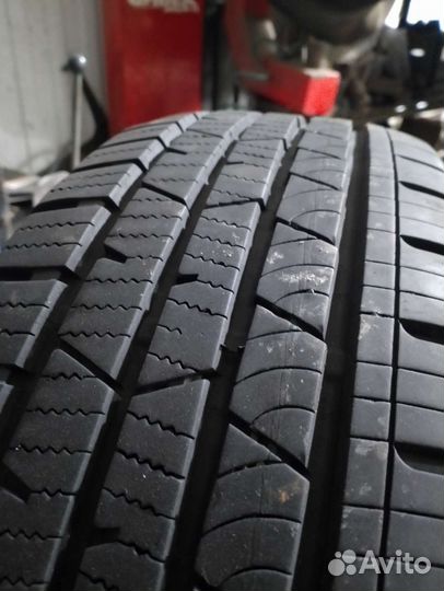 Continental Conti4x4WinterContact 215/65 R16 19B