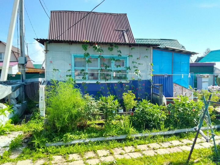 Дача 20 м² на участке 6,8 сот.