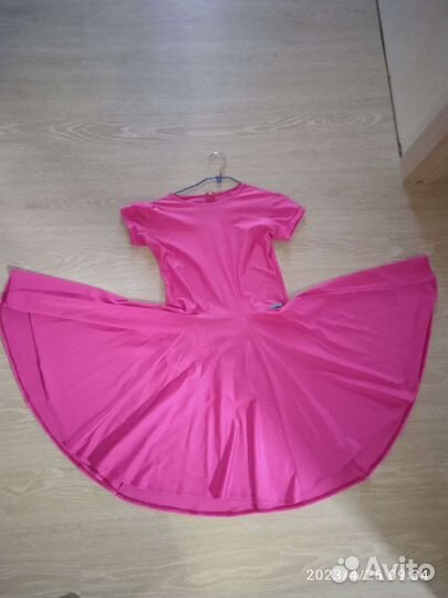 Платье для бальных танцев