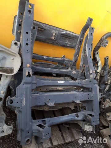 Подрамник на мерседес спринтер 906