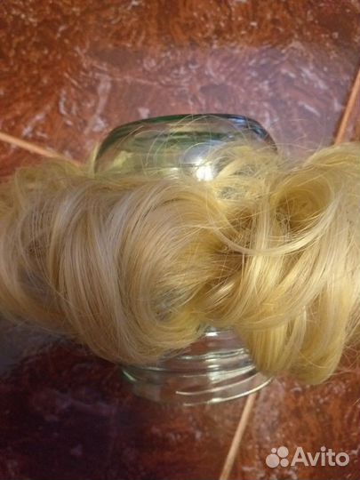 Пучок-резинка из волос