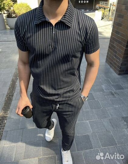 Мужской костюм