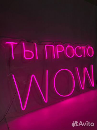 Неоновая вывеска в салон 000