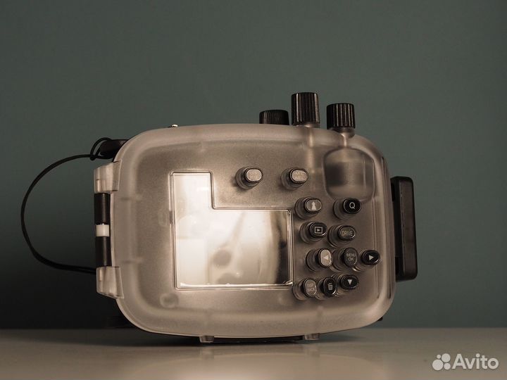 Fujifilm X100F SeaFrogs Underwater Camera Housing