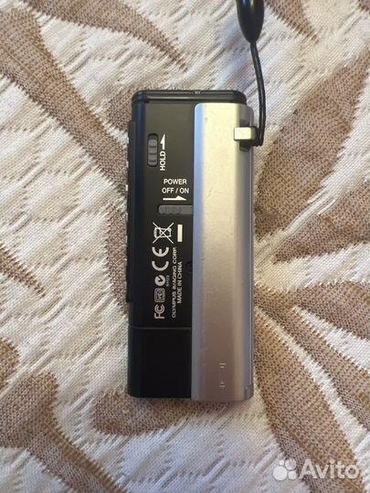Диктофон olympus WS-200S