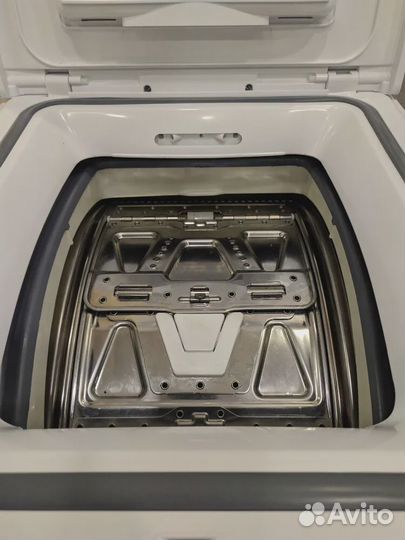 Стиральная машина Kraft TCH-UME5501W Новая