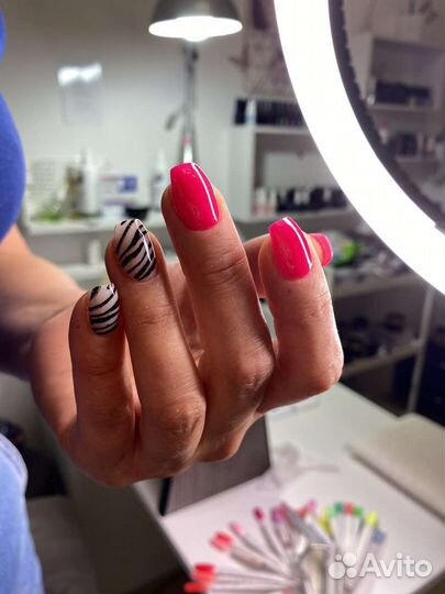 Мастер маникюра и педикюра