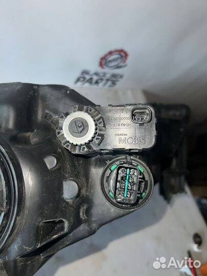 Фара правая на hyundai solaris 2014 рест