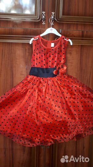 Платье на 7-8 лет