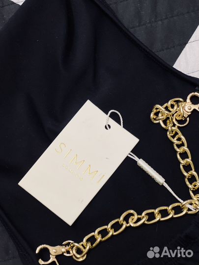 Черный укороченный облегающий комбинезон с открыто