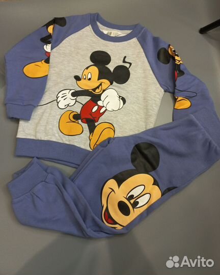 Костюм Н&М Микки