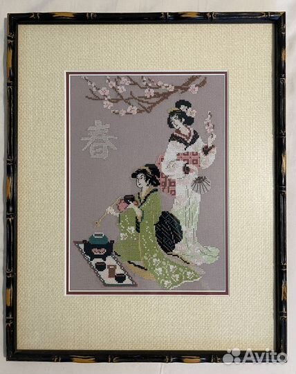 Готовая вышивка крестом «Времена года»