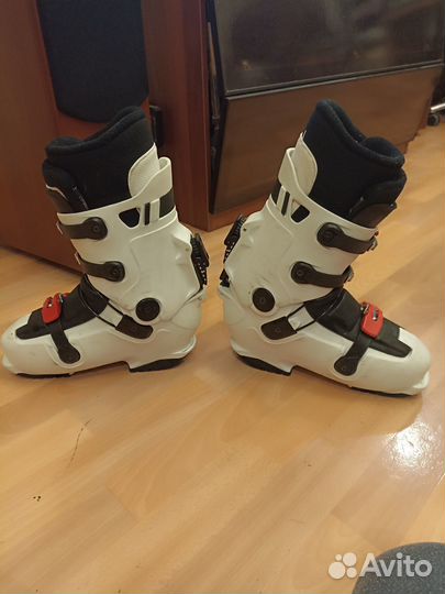 Ботинки для жёсткого сноуборда