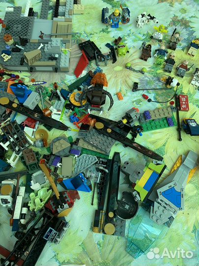 Продаю набор лего lego