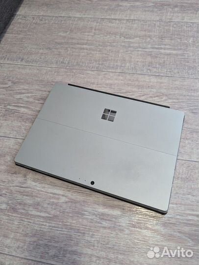 Microsoft Surface Pro 5 i5 16gb 256gb