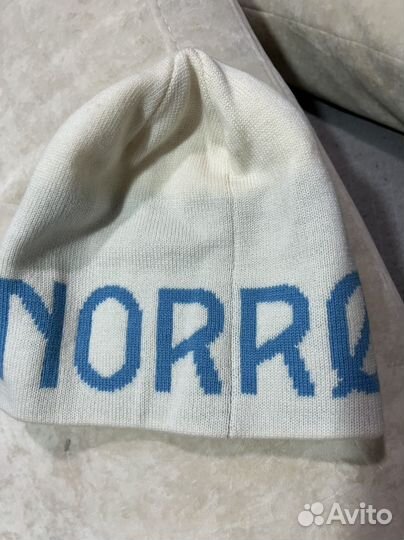 Шапка шерстяная norrona новая